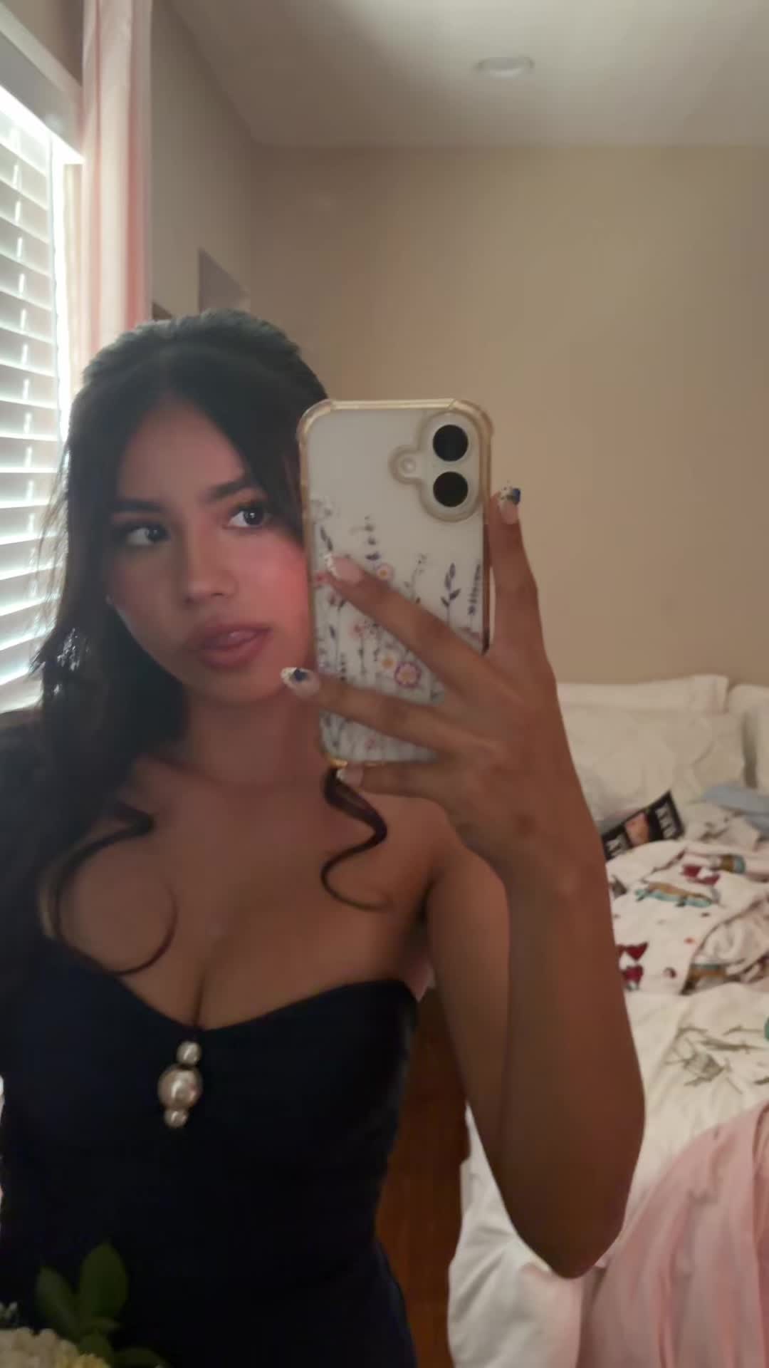 @Roseee