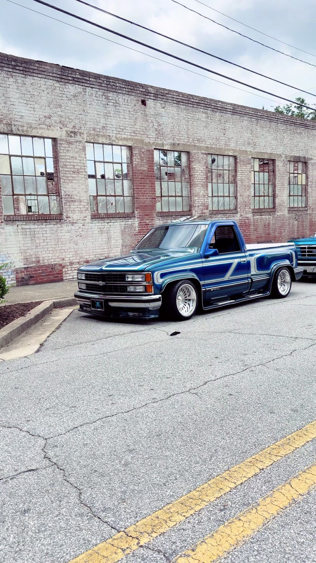 @lirari90s gang