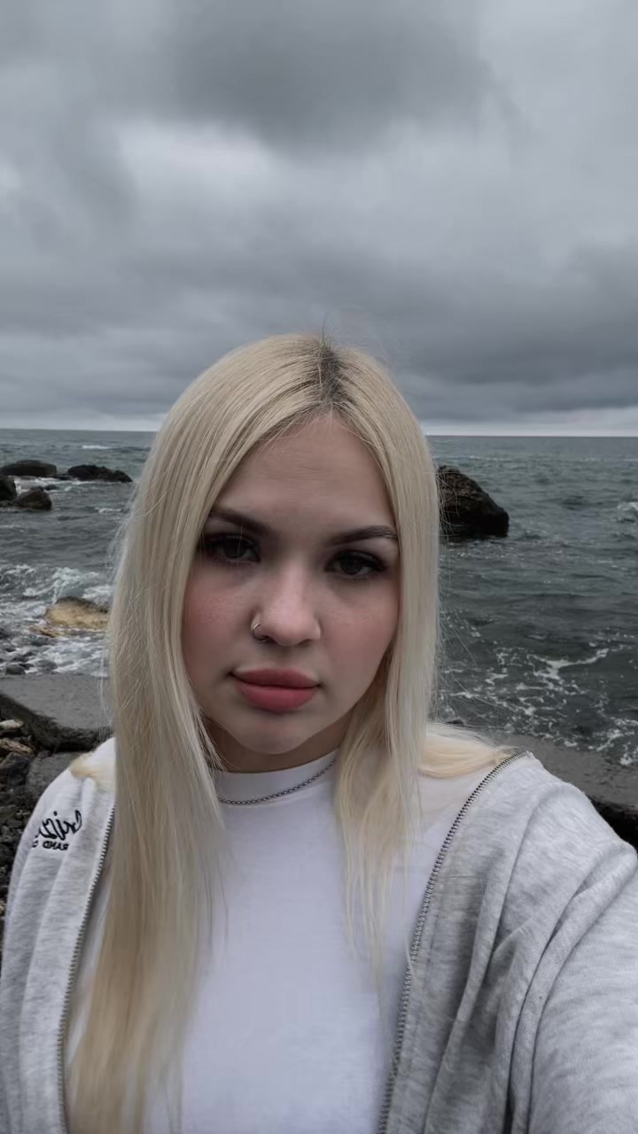 @❀Y͚e͚l͚e͚n͚a͚❀