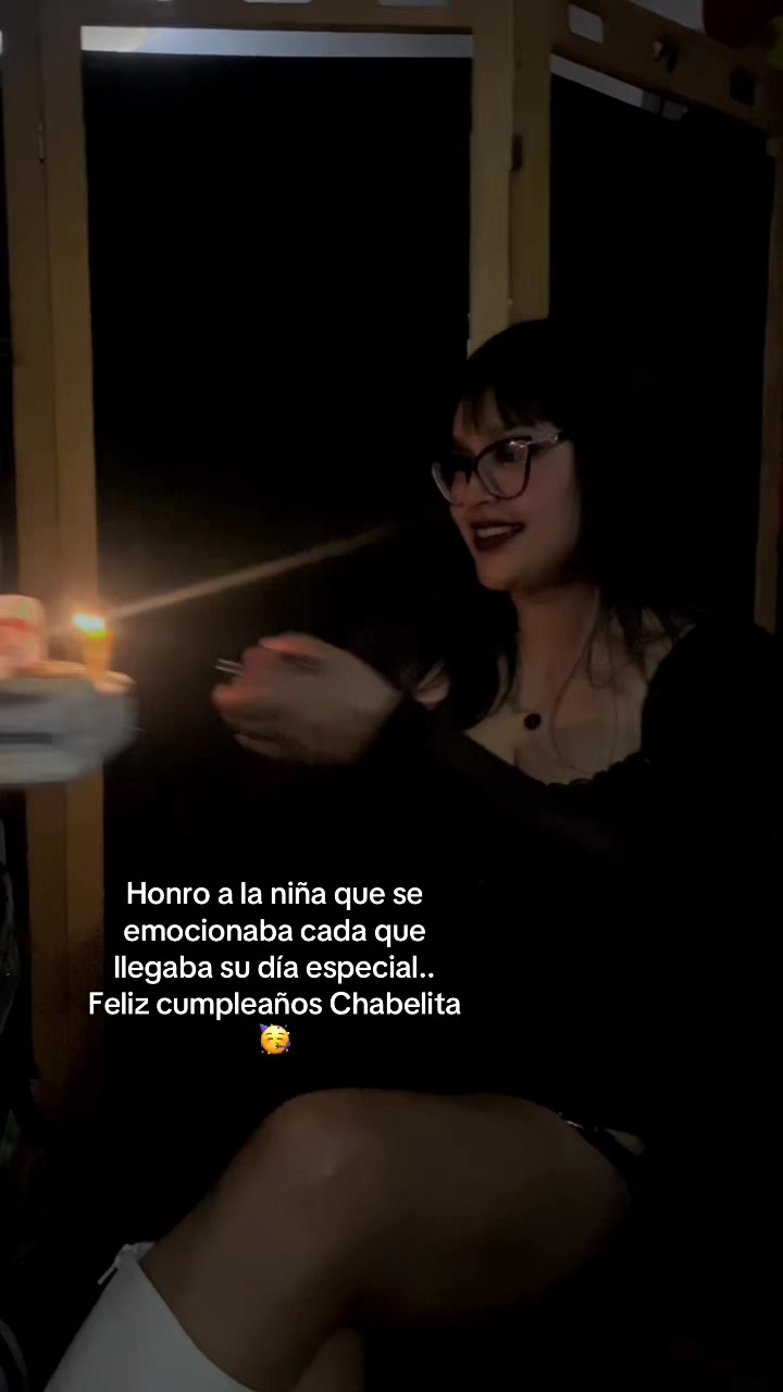 @Is a Genia