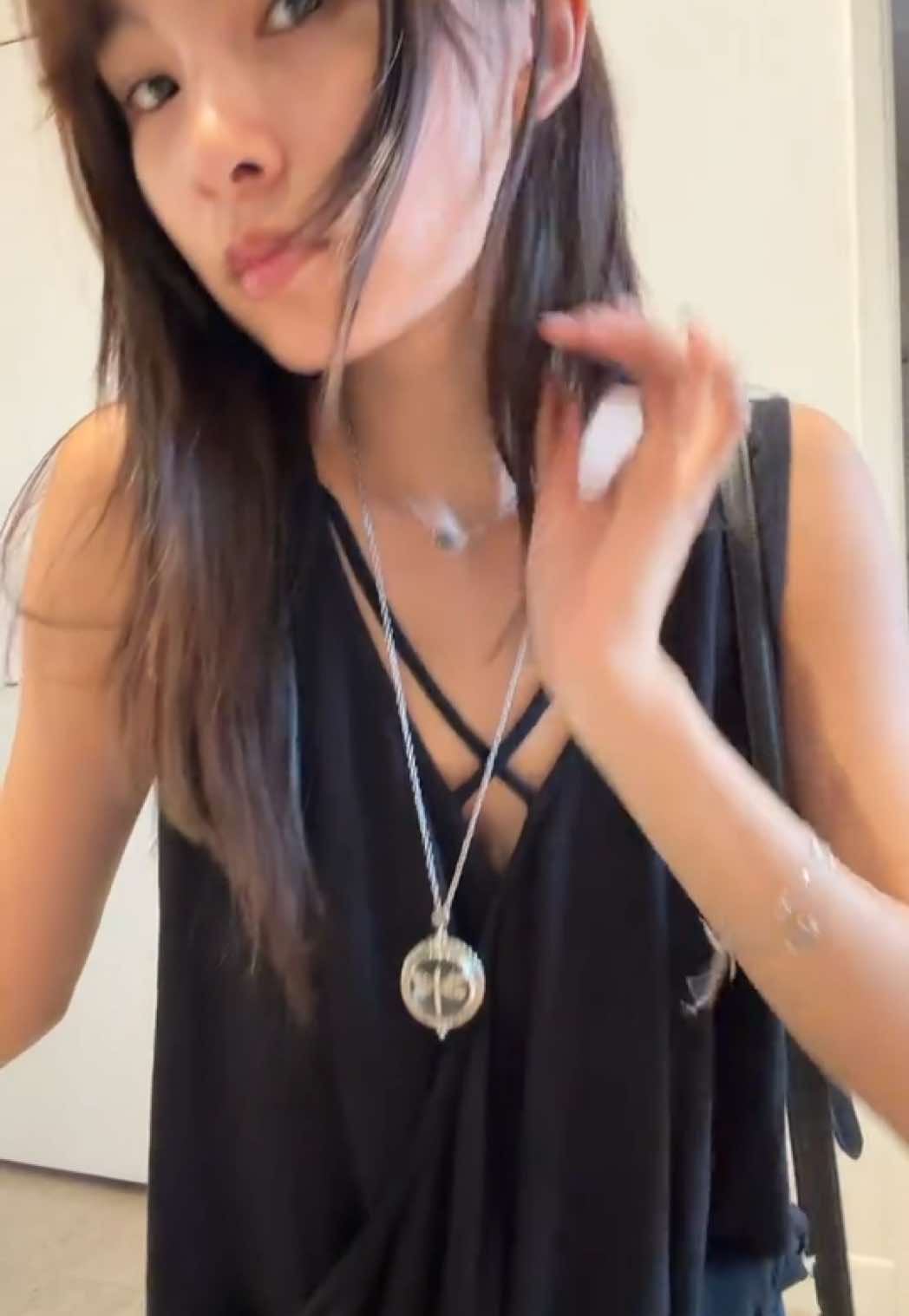 @Averi