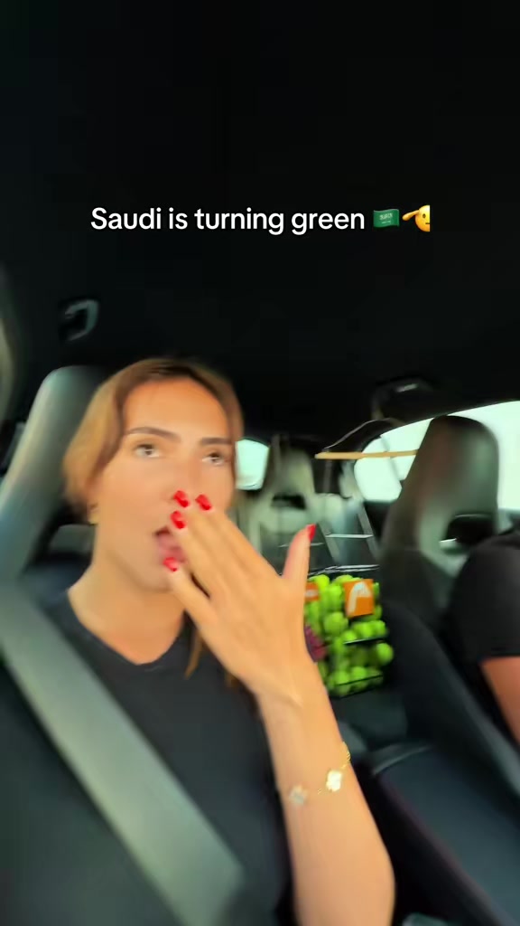 @Alex | أليكس