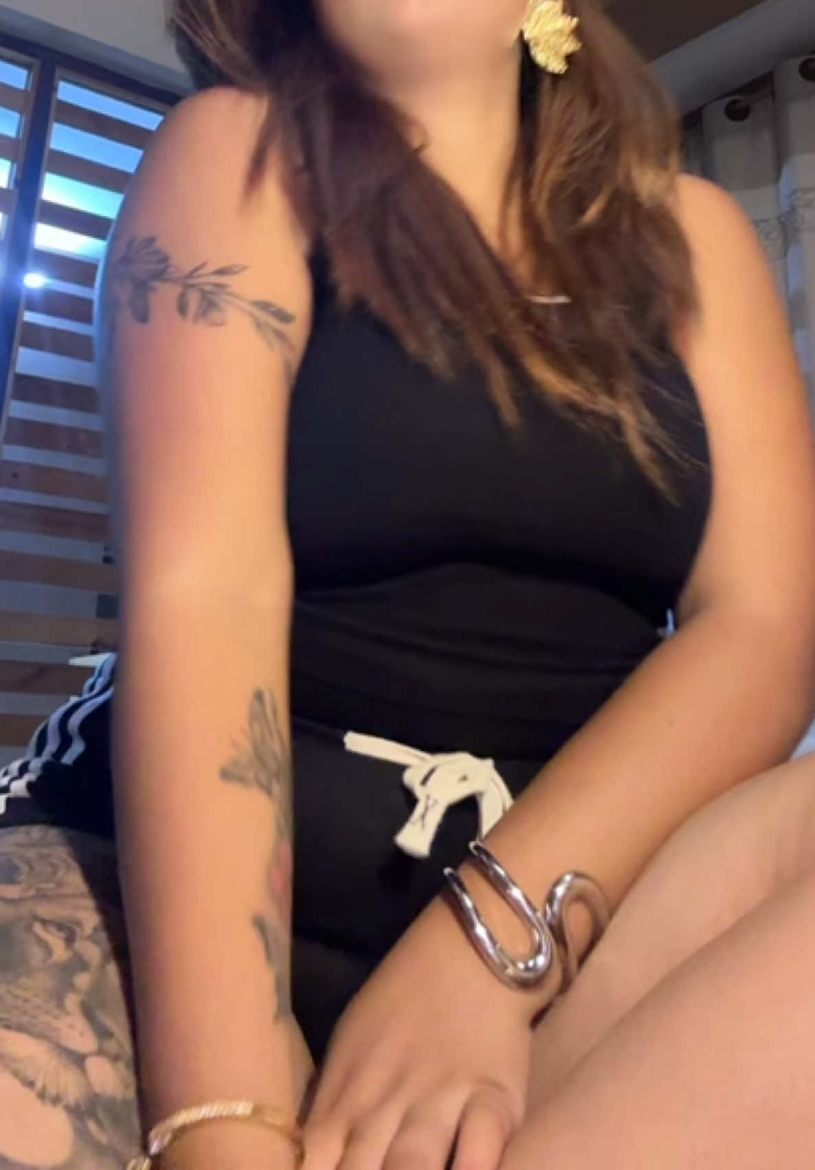 @🥵Darling-Reezhuu☘️🫵🏻