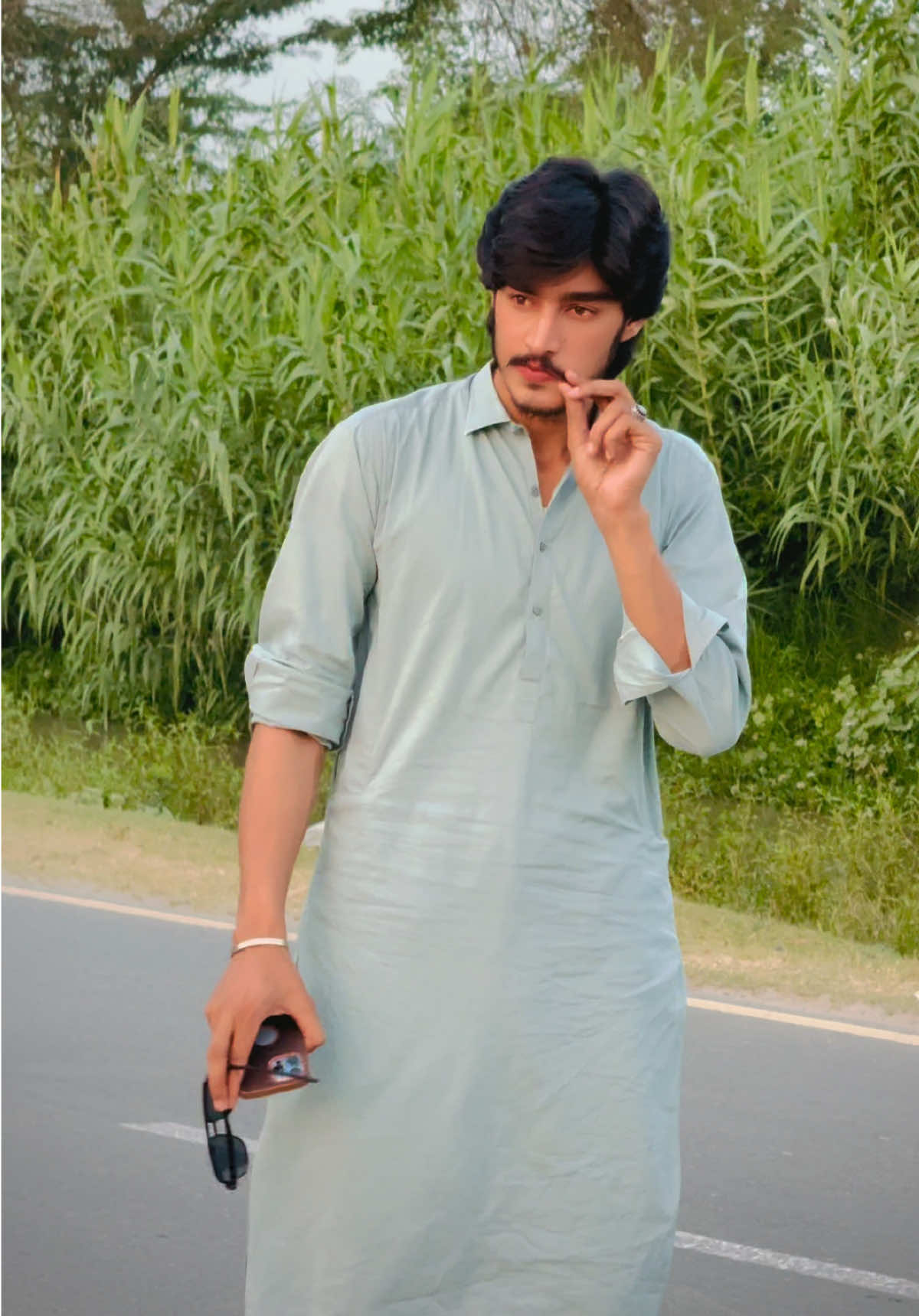 @ملک زبیر گھلو 👑
