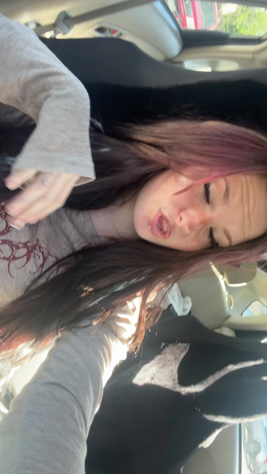 @c0rpsebri6e
