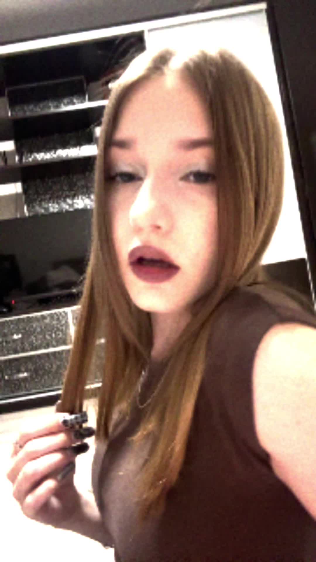 @дарья
