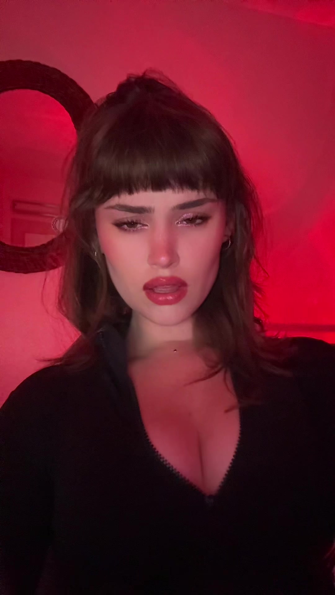 @zoe101