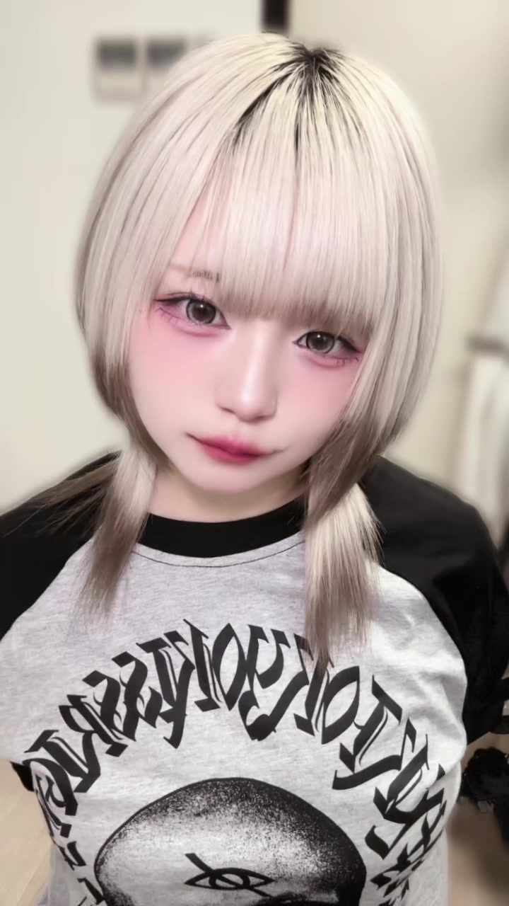 @薊みぃ