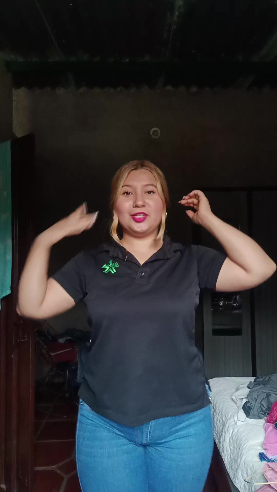 @Nayely