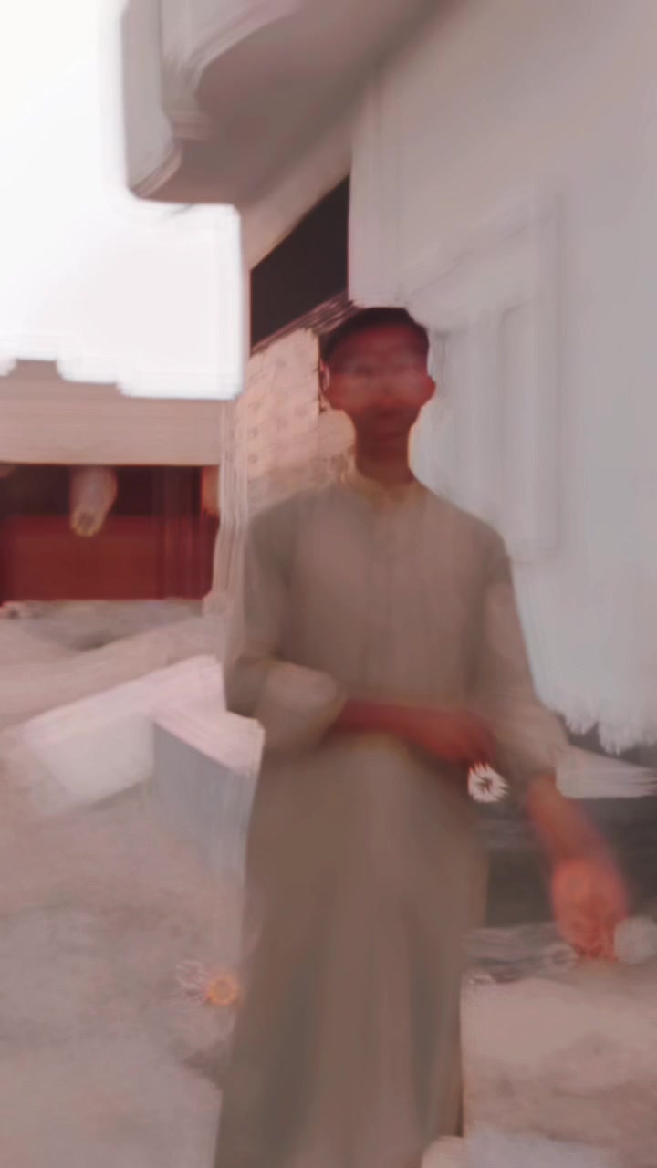 @cute khan