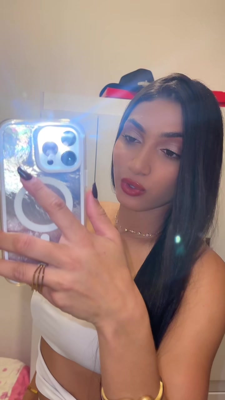 @_agathareis01_