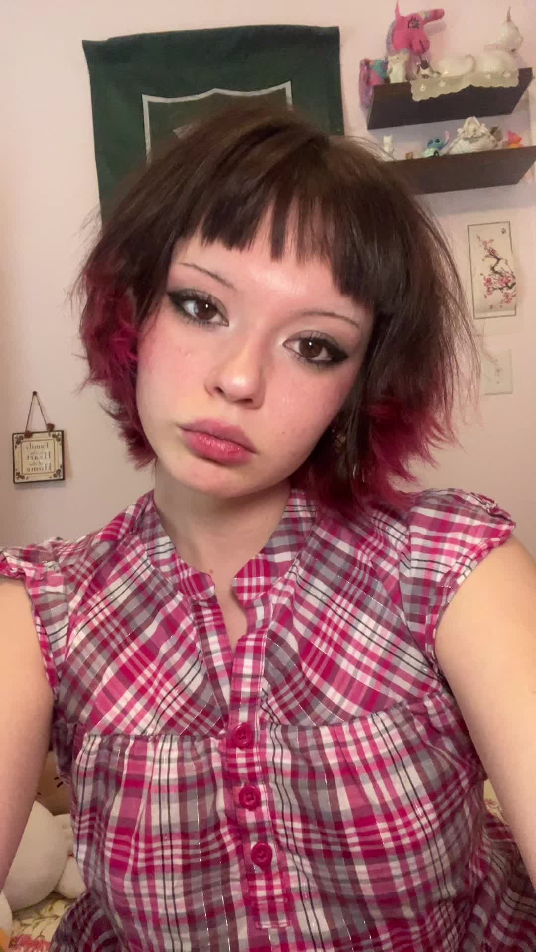 @emma ⋆˚꩜。
