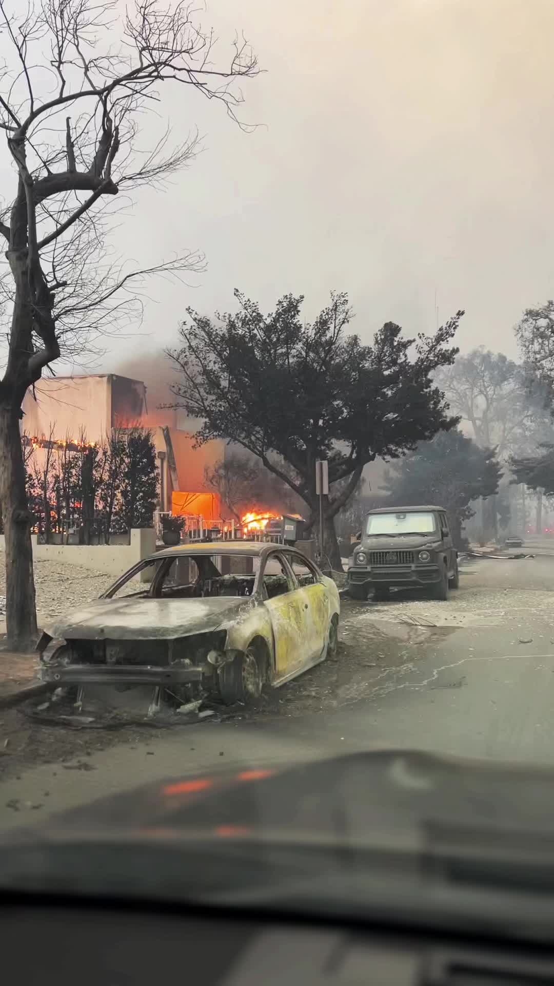 @__mr.mr__