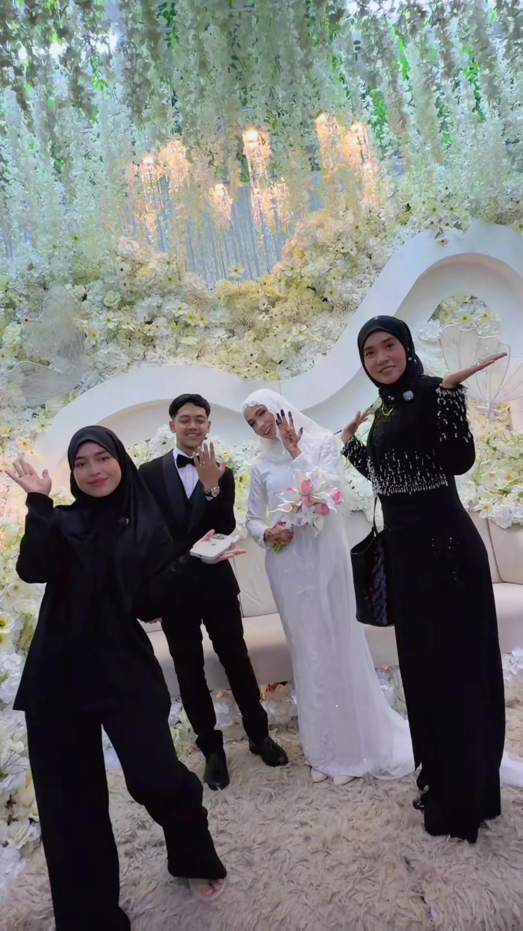 @Dhi Ya