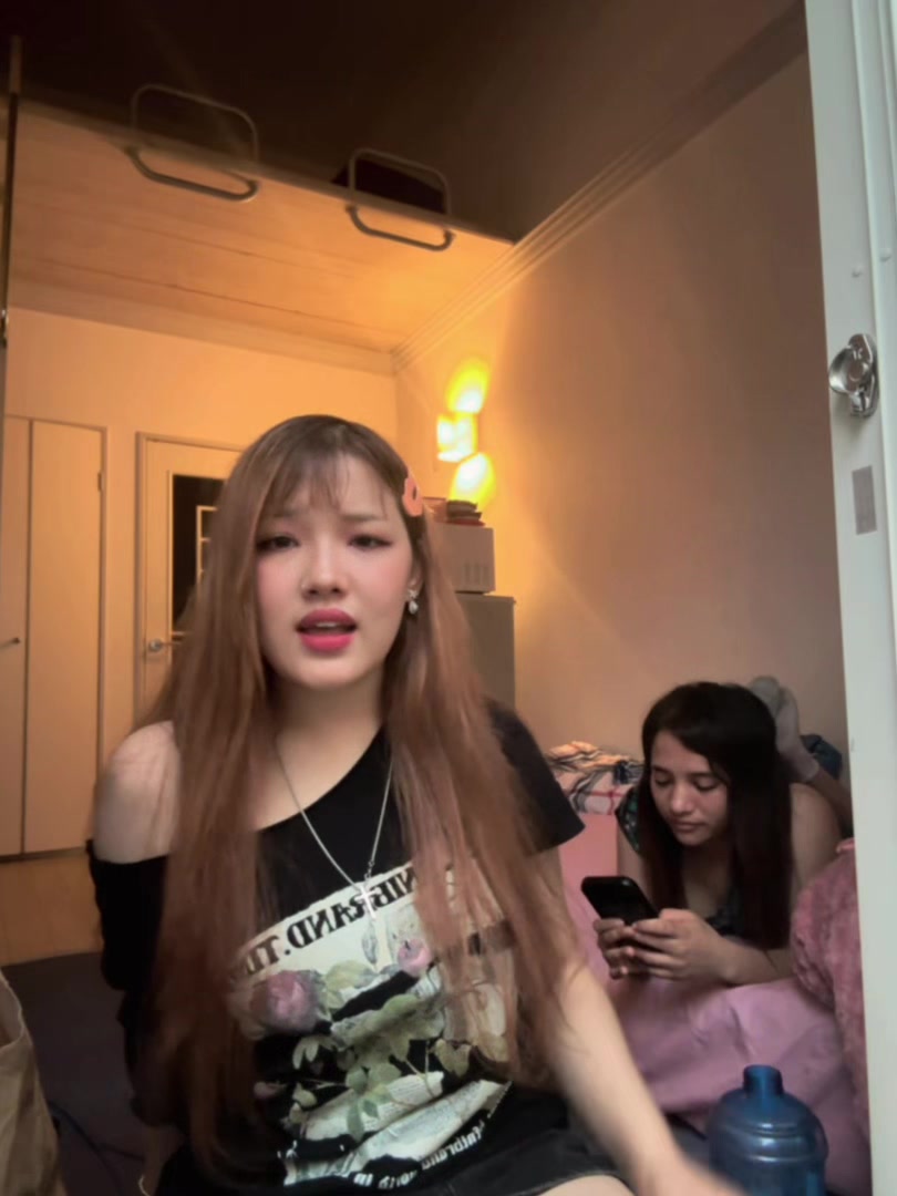 @Ajeenagurung