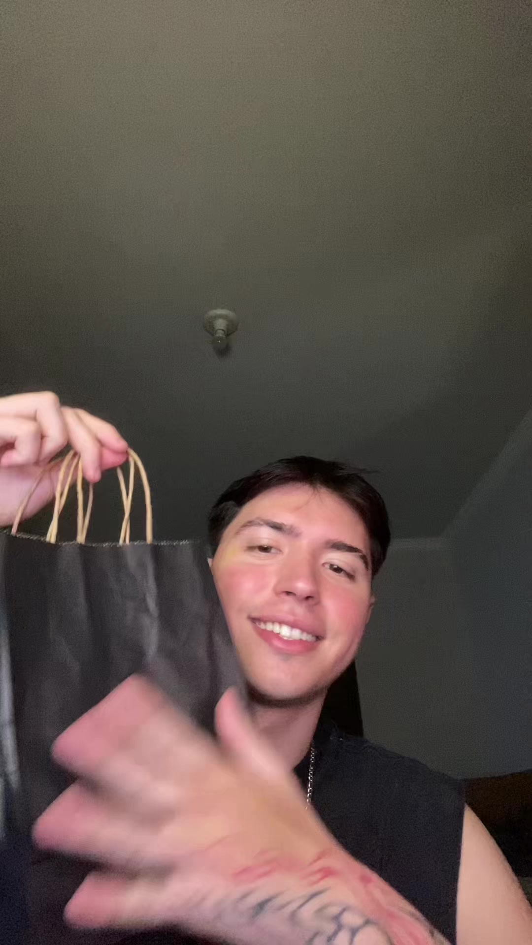 @nobari
