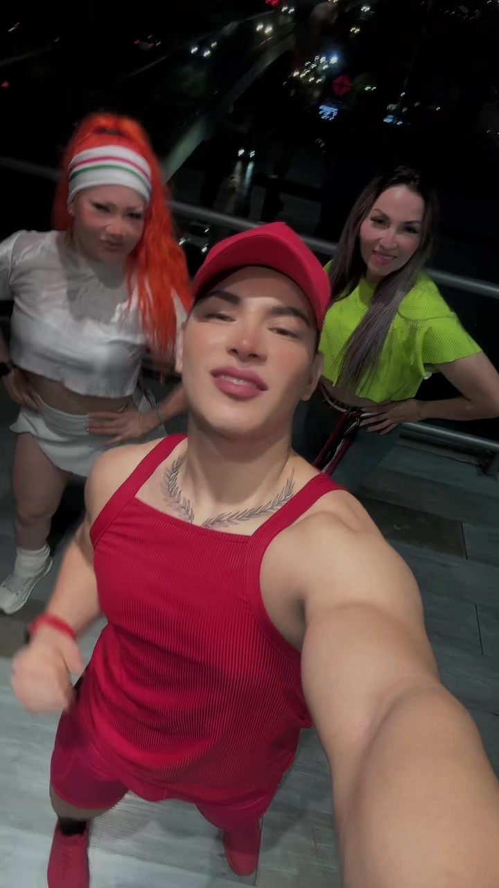 @Quianurieloficial