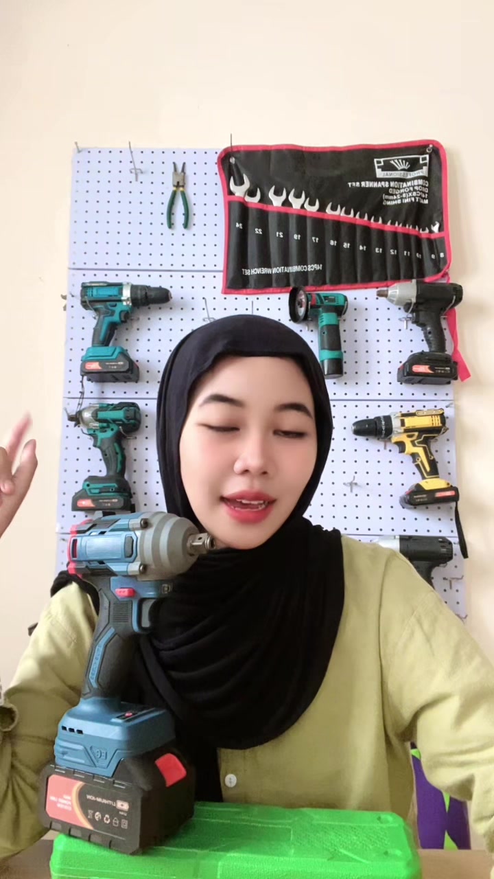@AlatLify