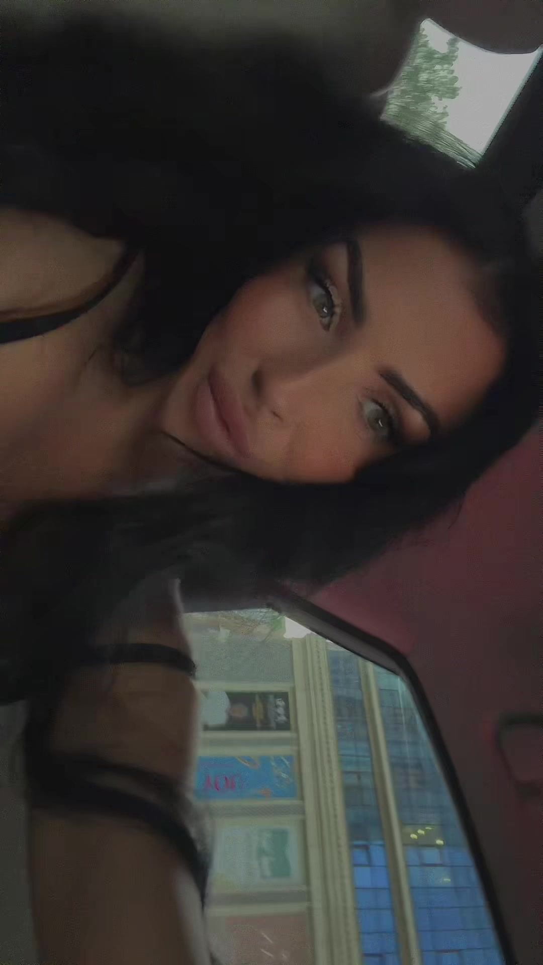 @ValeriaPanther