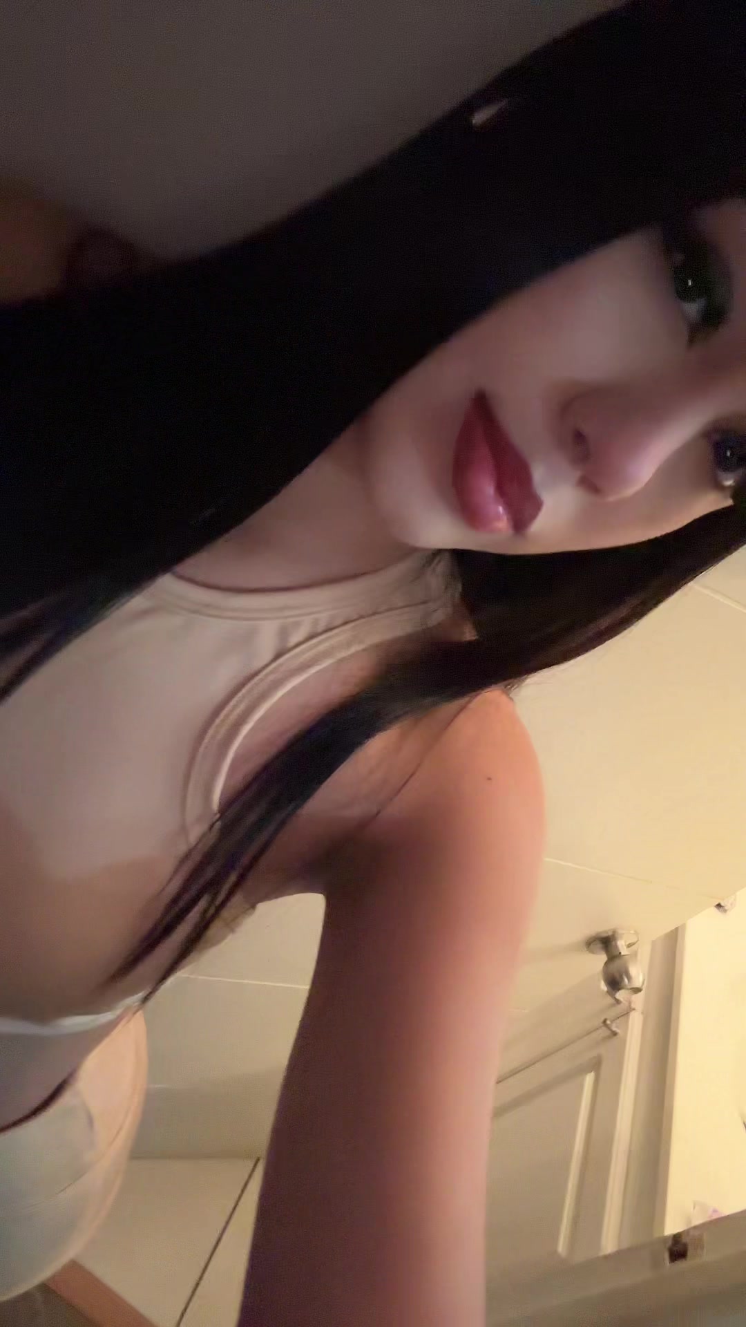 @𝒮