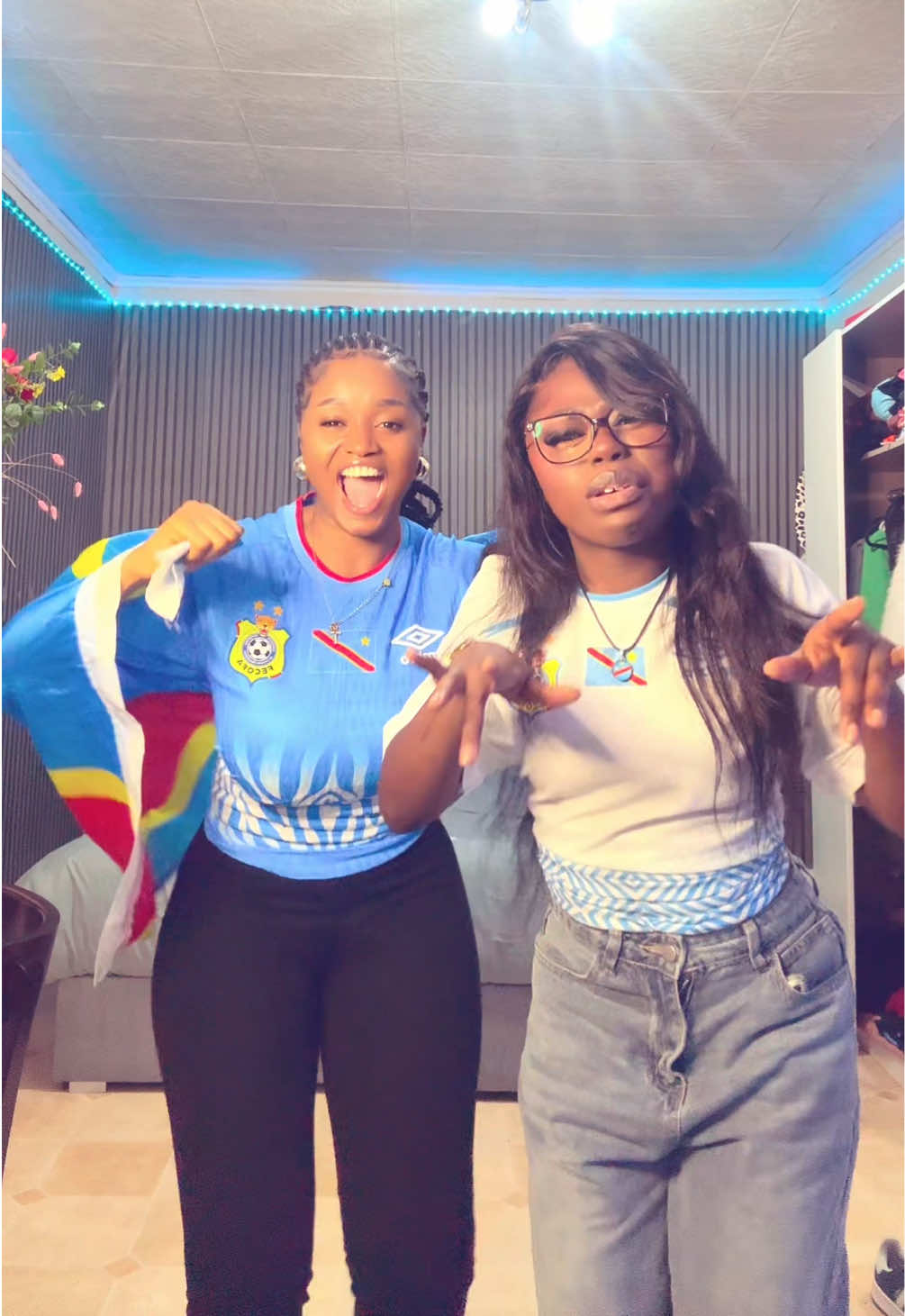 @Lomas🇨🇩❤️