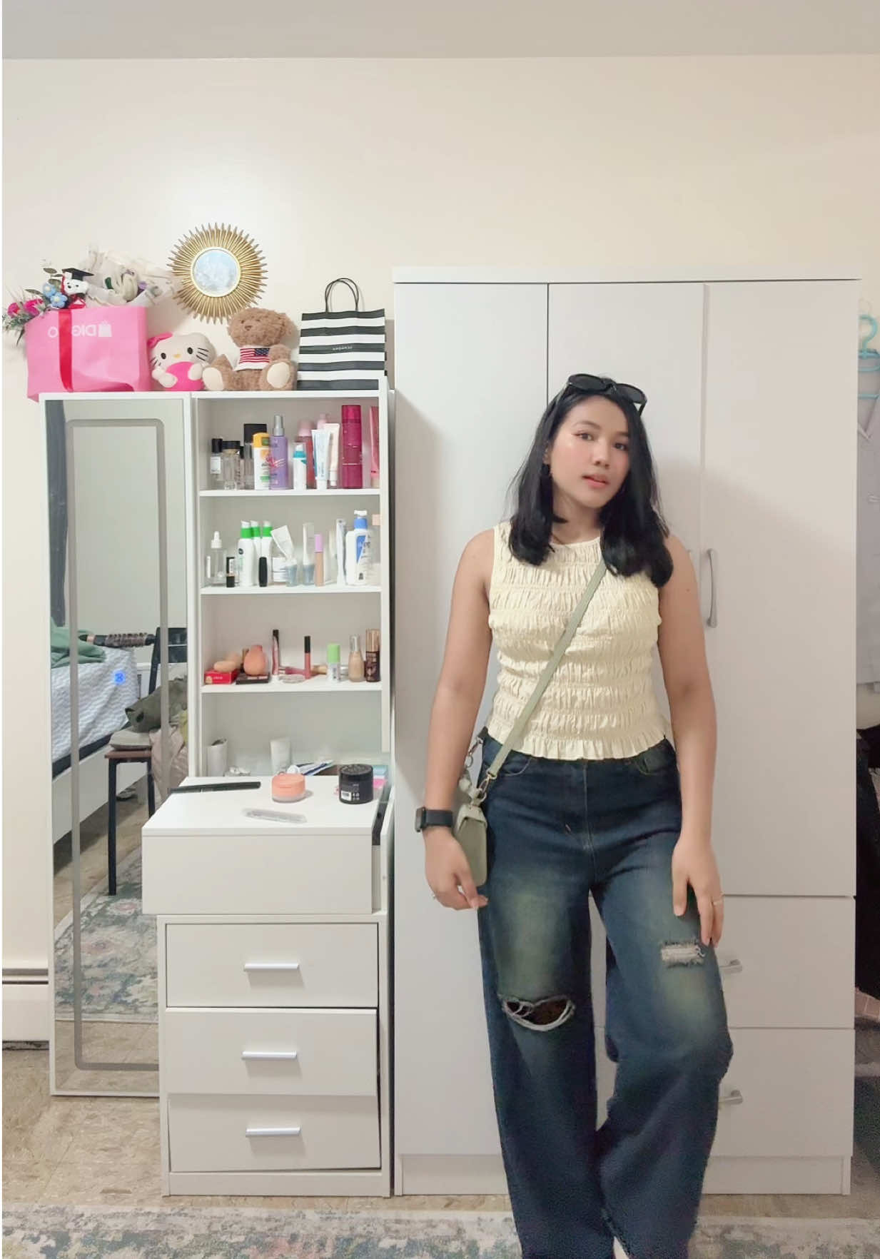 @𝒜.