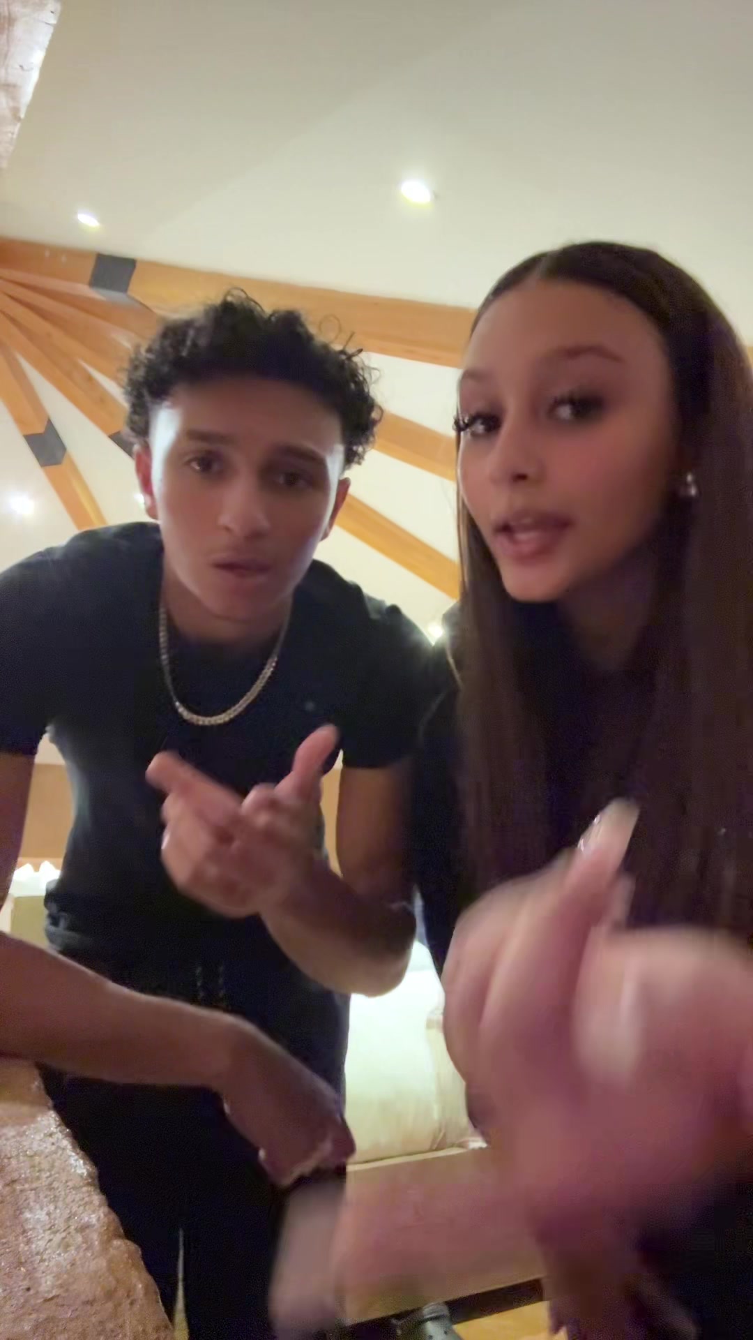 @destaaa