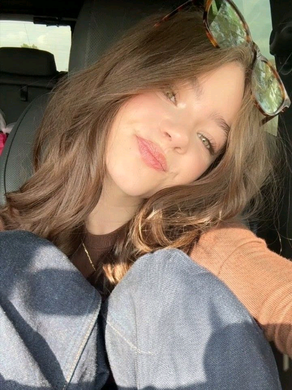 @𝓪𝓵𝓮𝔁𝓪🙊🧡