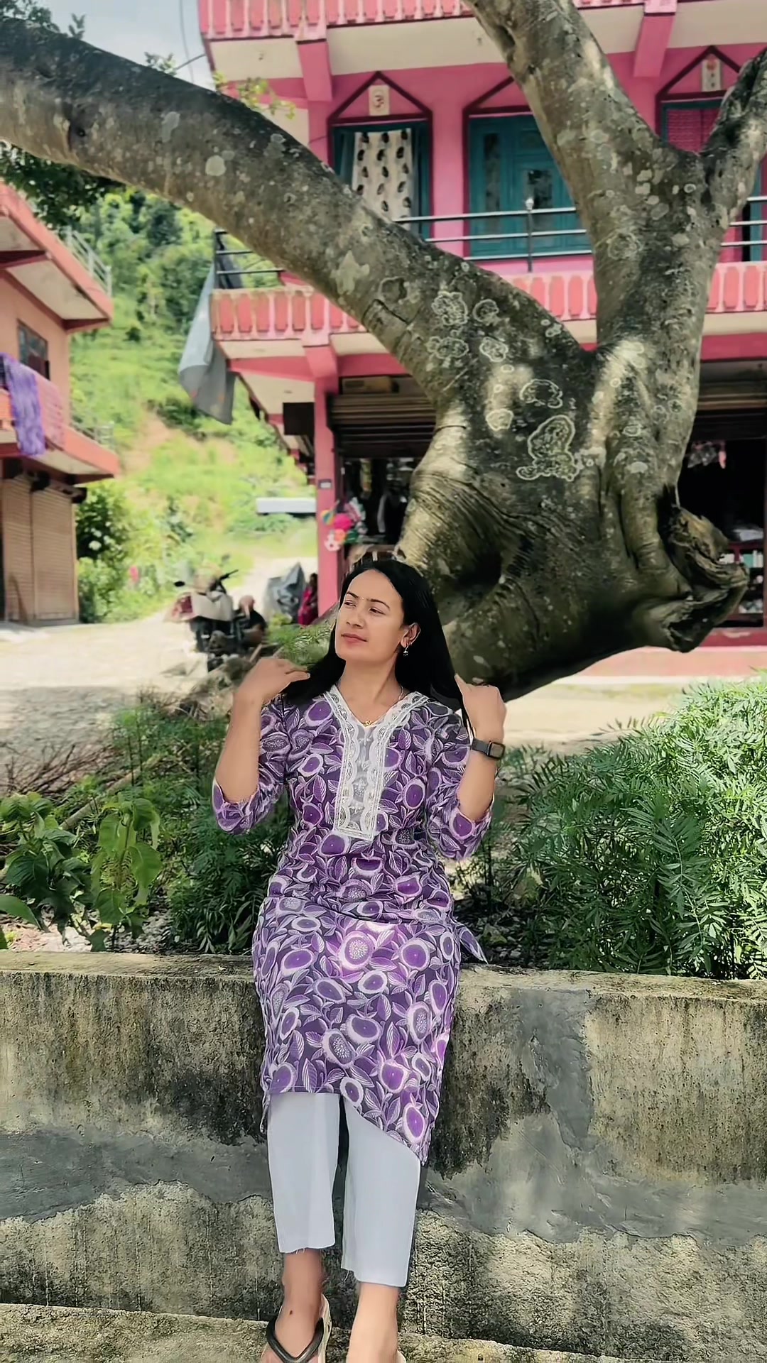 @Tr.Bhawani_👩&zwj;🏫