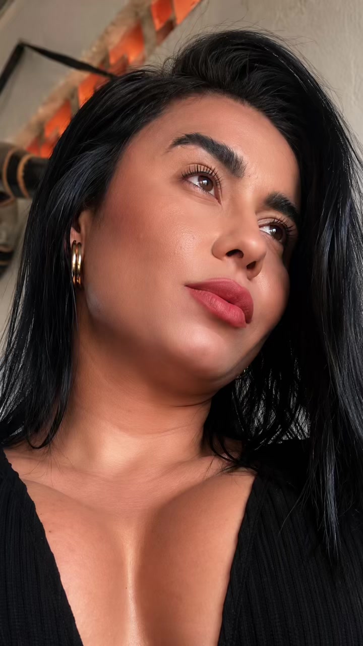 @mirellaferreira