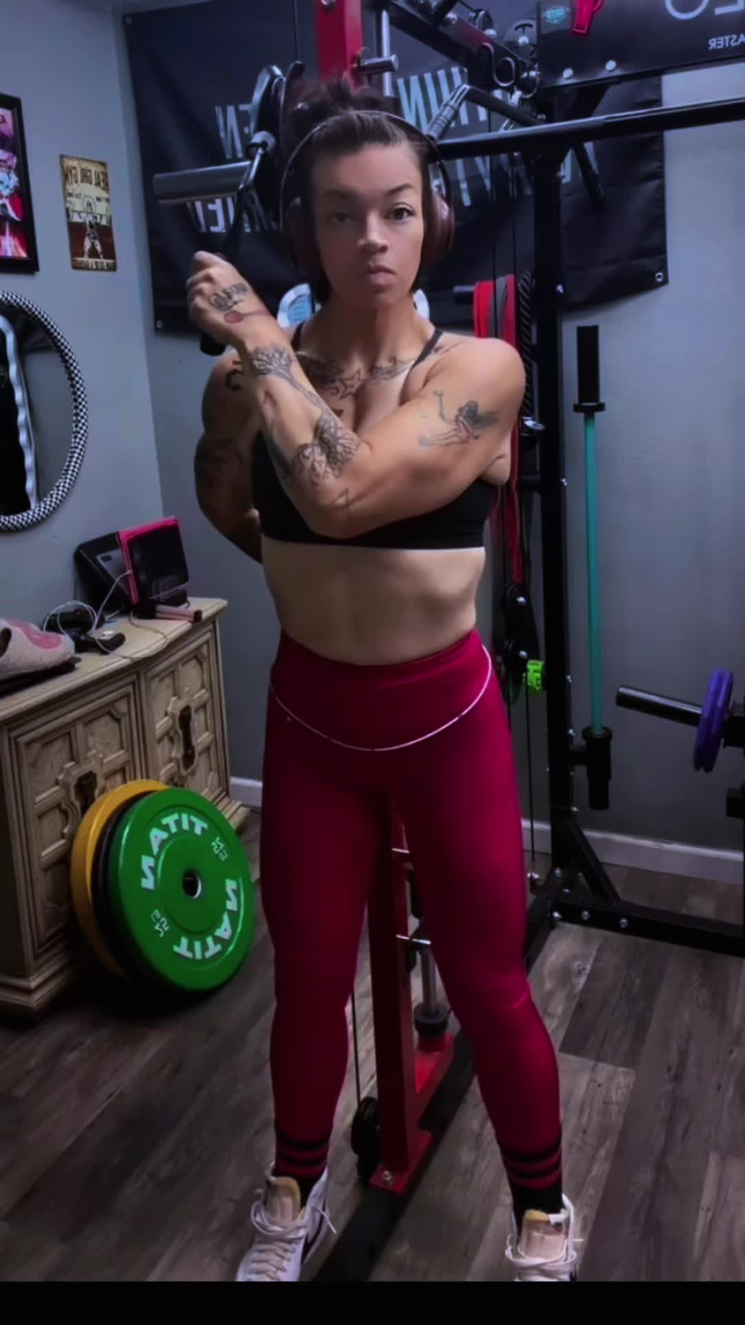 @Hybrid: Holly&rsquo;s Version