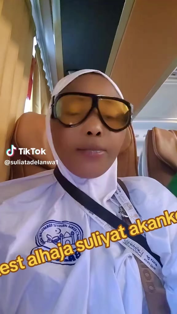 @bola Gold @ tiktok