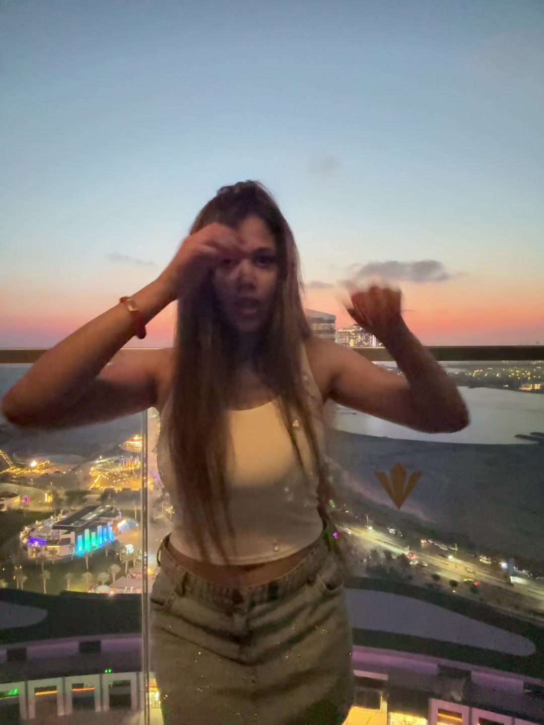 @Janjounn