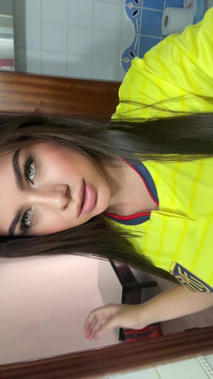 @Yajaira 🦋✨