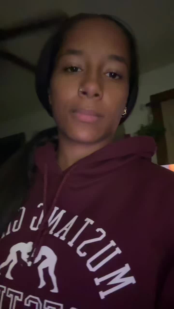 @️