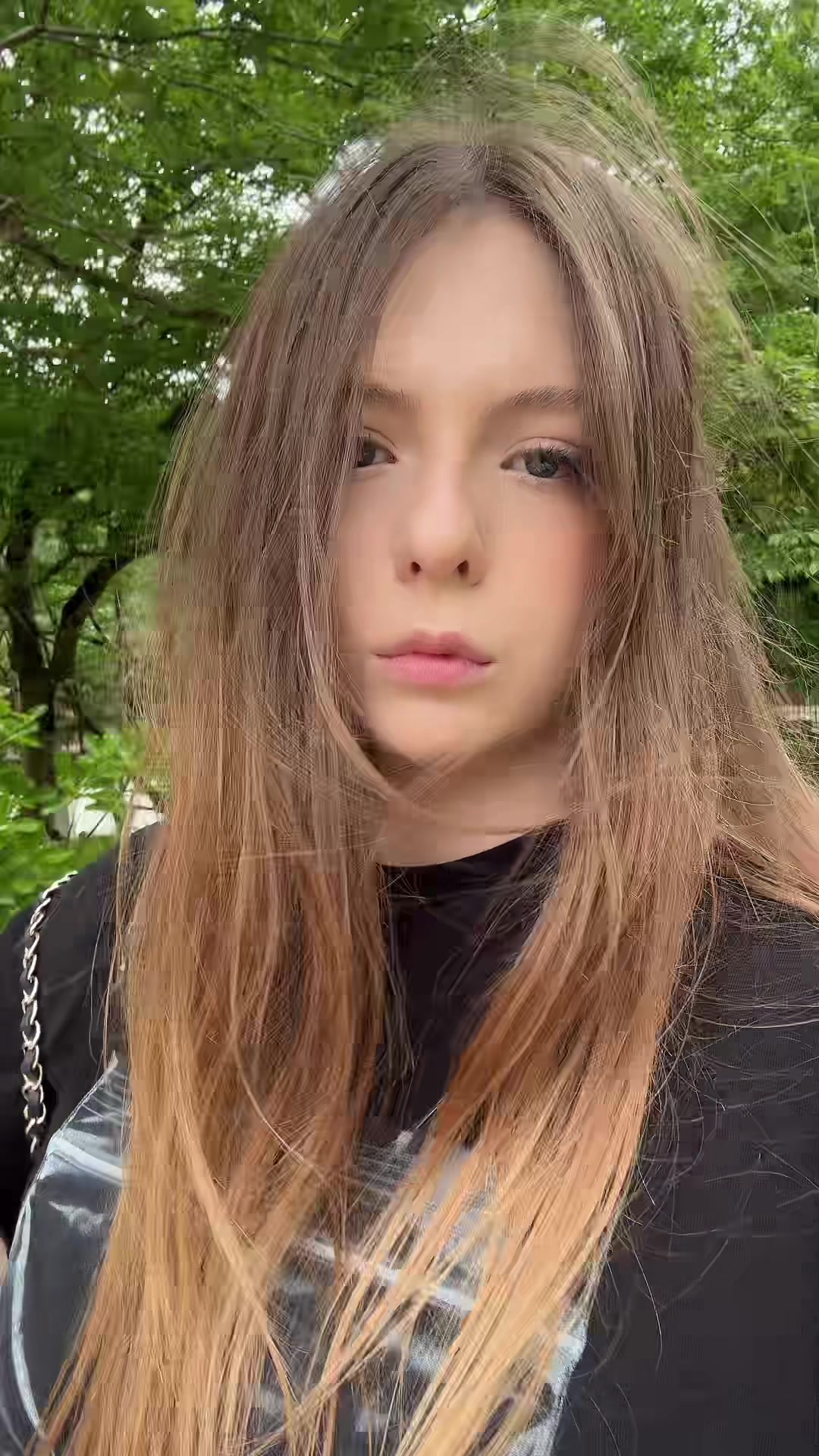 @r
