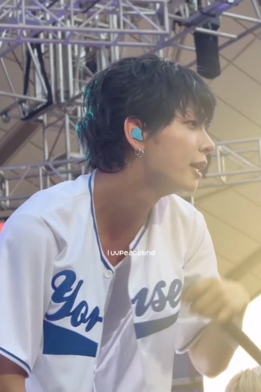 @☆ bnd on top ☆