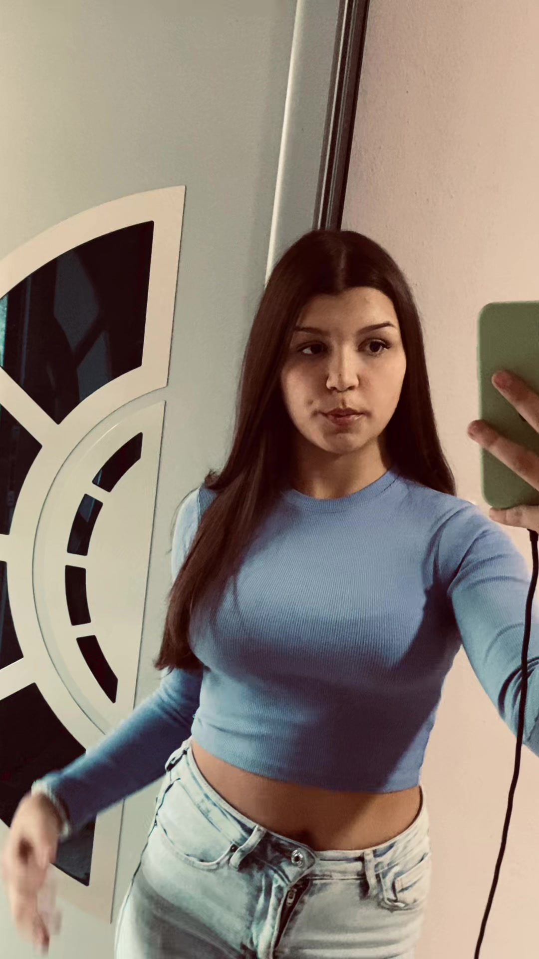 @Даница 🤍