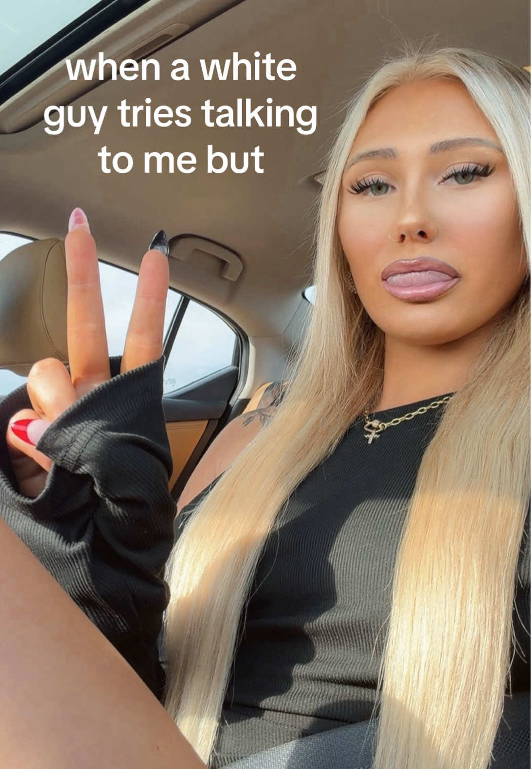 @urfavee_blonde