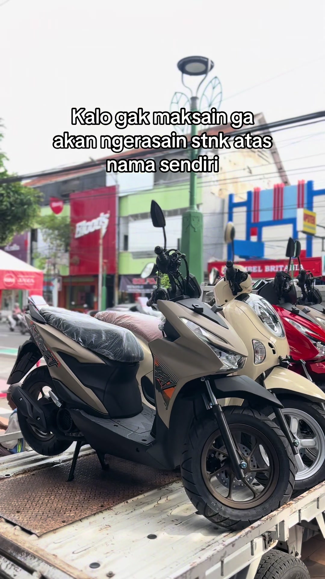 @UmiieJayaMotorKudus