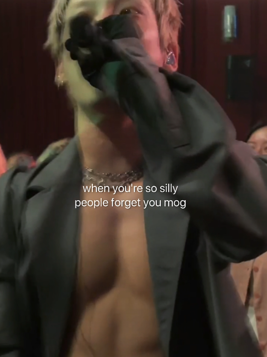 @A.C.E (c)lover 🍯