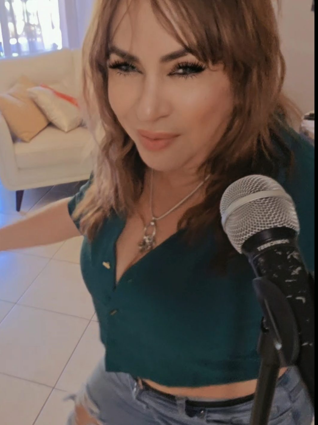 @Queen