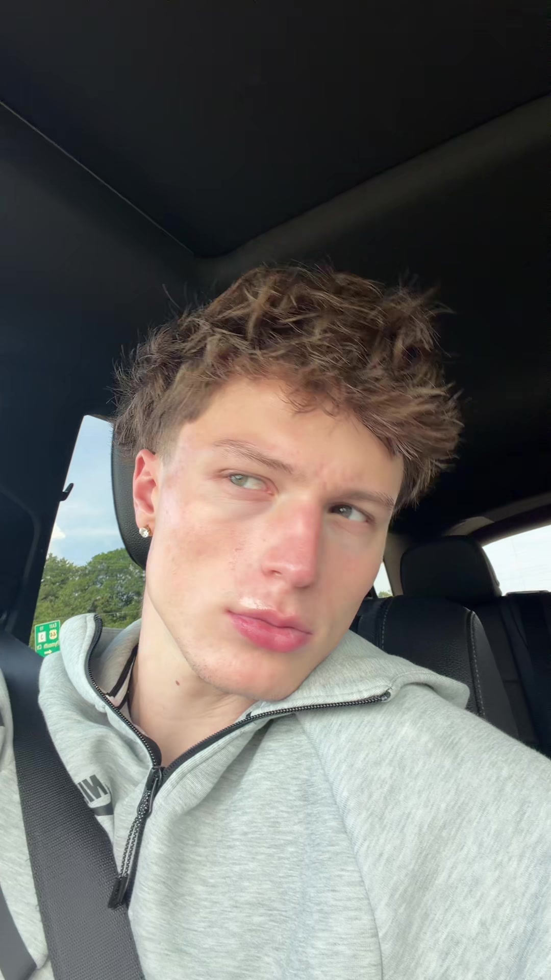 @raymondpruneau