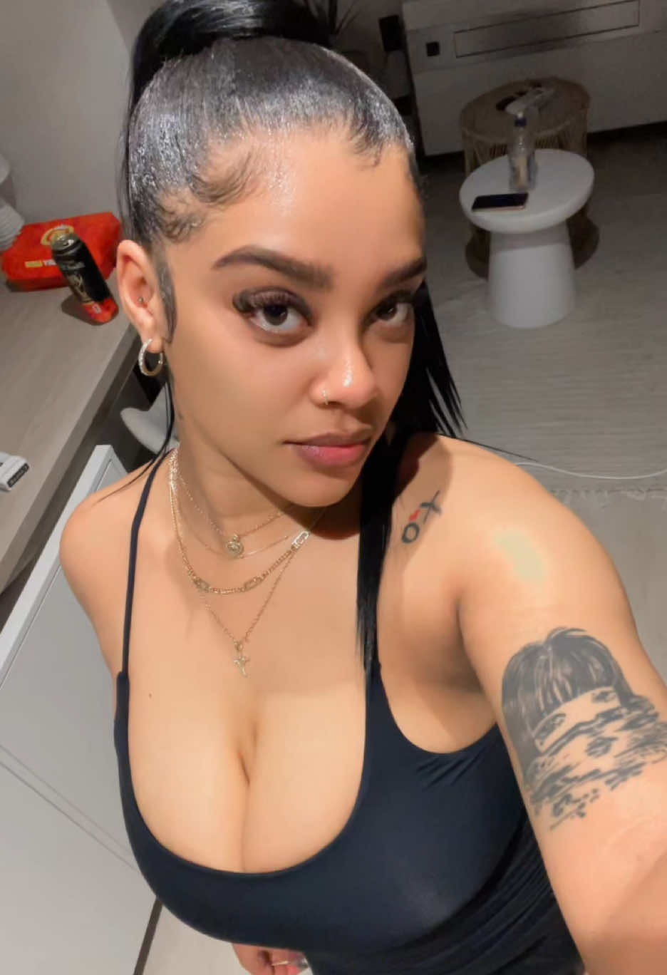 @𝐀𝐧𝐝𝐫𝐞𝐚 𝐉𝐚𝐝𝐞