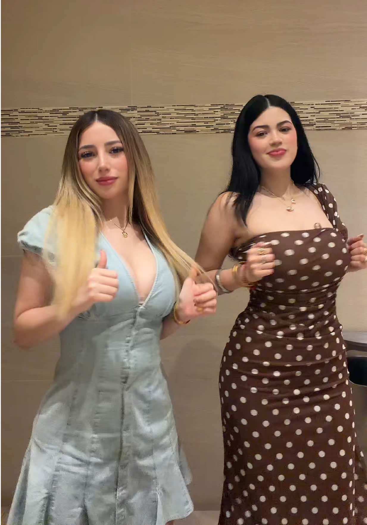 @xio