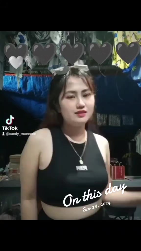 @CandyMae🍬