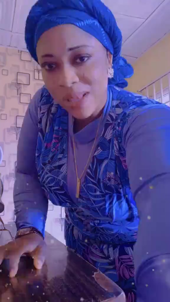 @AYONI ADE STITCHES 🧵🪡✂️