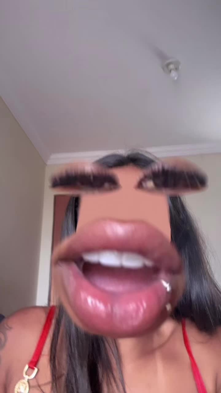 @Steffany_mouraa
