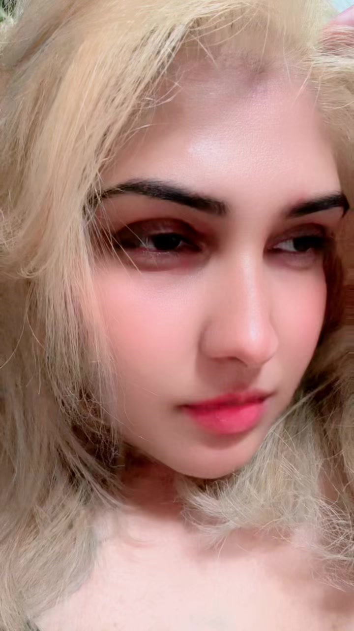 @Chunkygirlsrilanka