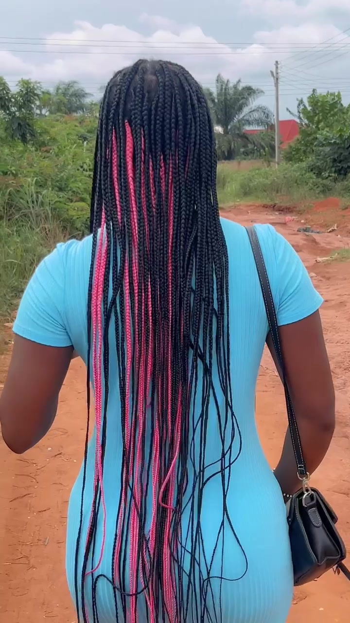 @Adjoah☠️~🧚♂️Sakyiwaa